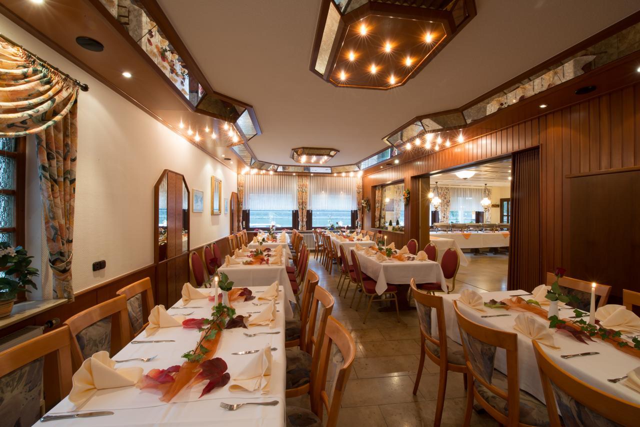 Hotel & Restaurant Krone Kestert Luaran gambar